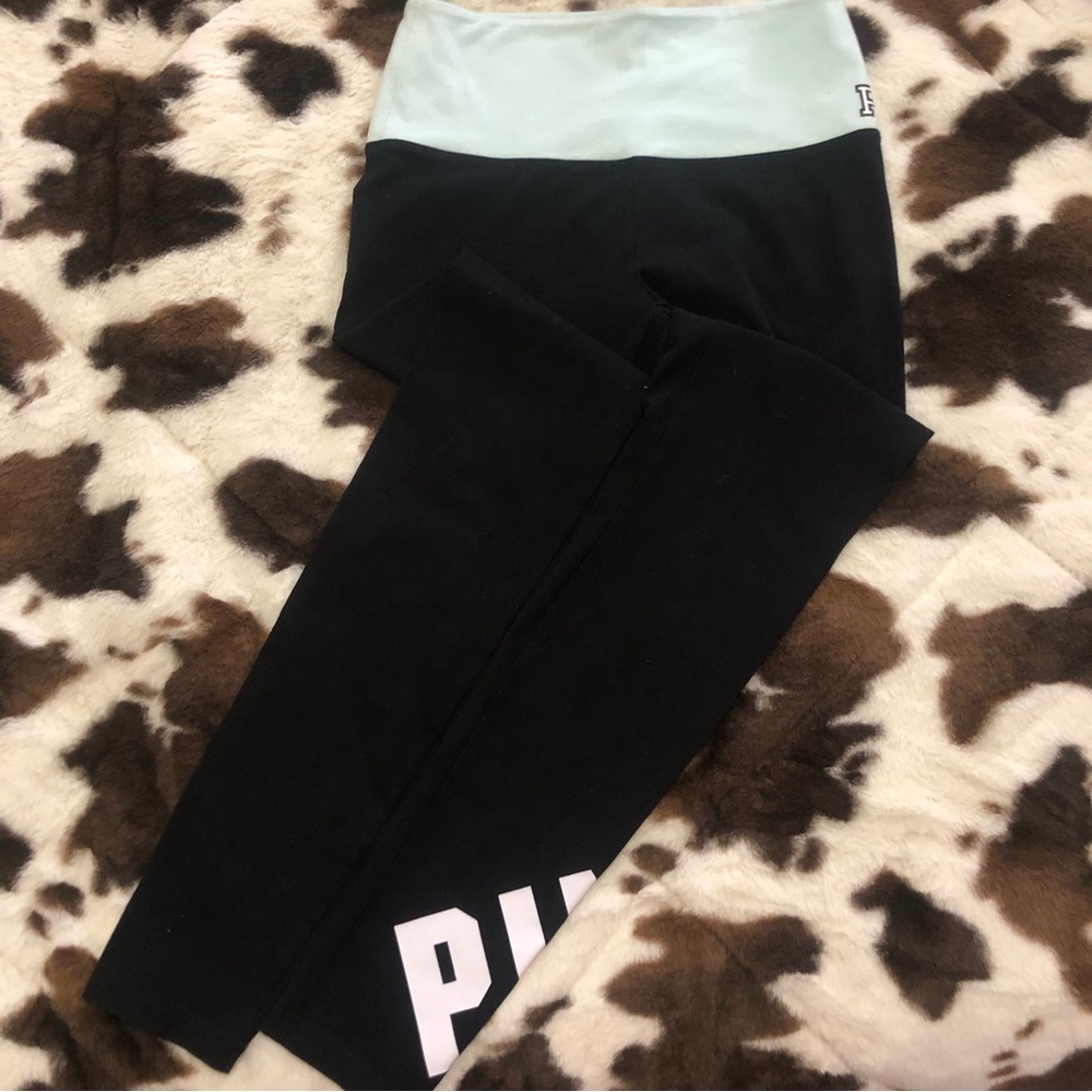 PINK VS Yoga Pants🖤